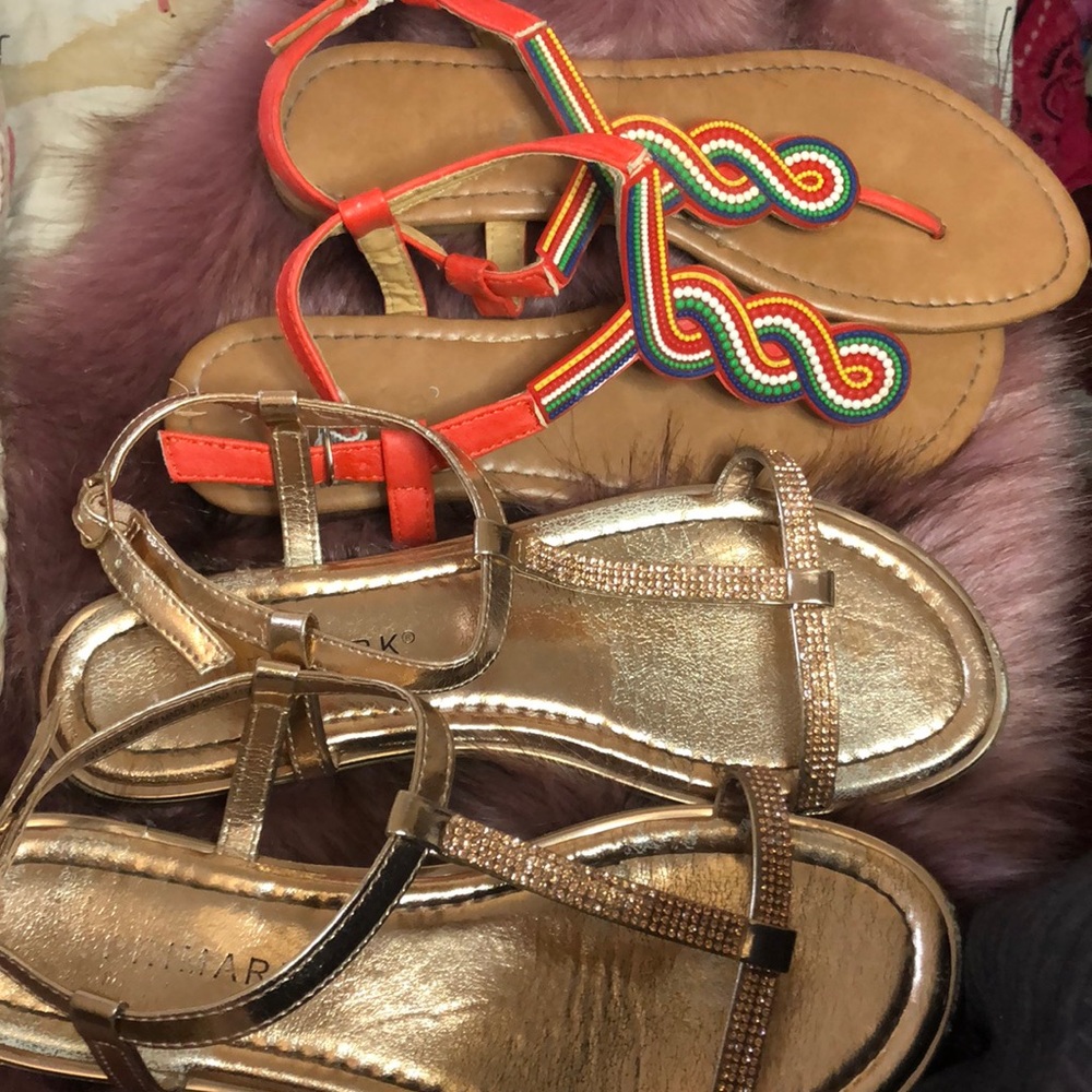 Bundle of two cute women’s size 8 sandals